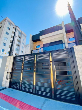 IMPERDÍVEL!!!! Excelente sobrado São Francisco de Assis