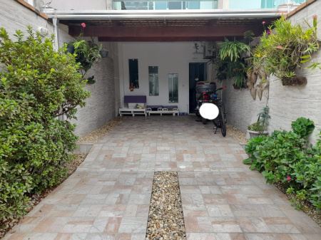 Excelente sobrado Camboriú.