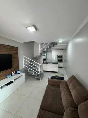  LINDO SOBRADO MOBILIADO COM ESPAÇO GOURMET E EXCELENTE LOCALIZAÇÃO EM CAMBORIÚ