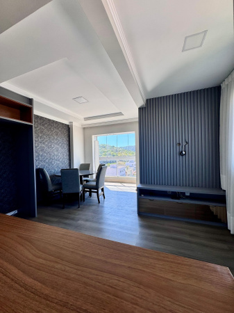 APARTAMENTO MOBILIADO COM EXCELENTE LOCALIZAÇÃO NO CENTRO DE CAMBORIÚ 