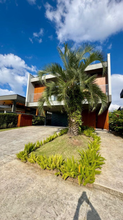 Linda casa no Caledonia 