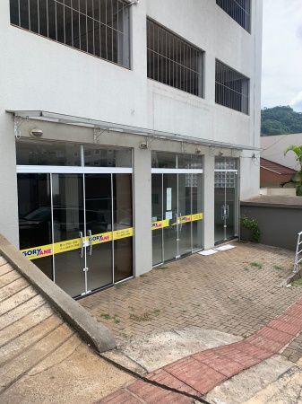 Grande sala noCOMERCIAL NO cENTRO DE sEARA