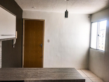 Apartamento no Condomínio Residencial Albatroz