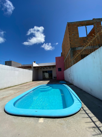 Casa com piscina