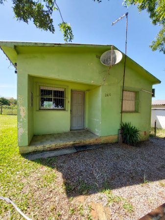 Casa de esquina com laje