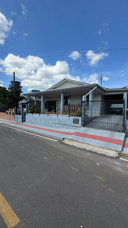 Casa para Locação na Cohab, Seara - SC!