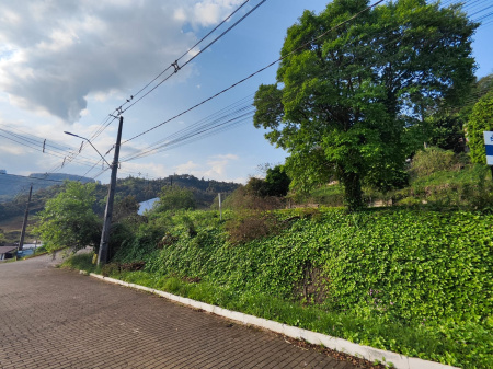 Terreno esquina Cordazzo