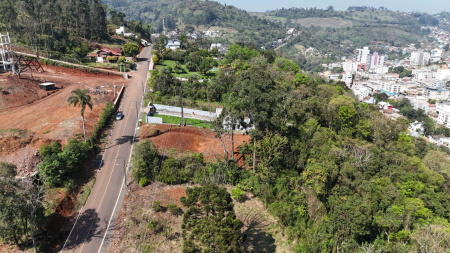 Terreno bem localizado, próximo ao centro!