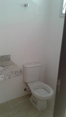 BANHEIRO INDIVIDUAL DA SALA 