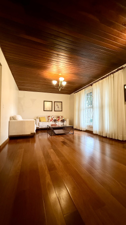 Adicihttps://www.mcsolucoesimobiliarias.com.br/contas/59/fotos/grande/10449_1745521480996.jpgonar Legenda