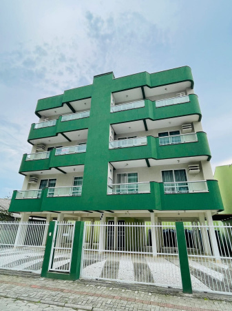 Apartamento na Praia de Bombas