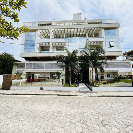 Seu Refúgio à Beira do Paraíso: Apartamento Exclusivo no Residencial Villa Millenium. em Canto Gande