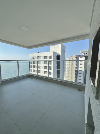 Vista Mar - 3 Suítes - 127m² Privativos - 18º Andar - 2 Vagas - Posição Oeste