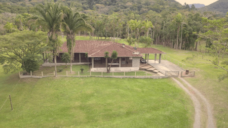 Chácara à Venda na Vila da Glória - São Francisco do Sul / SC
