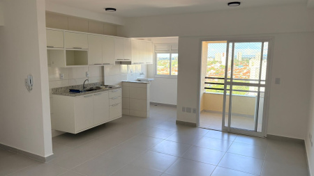 Apartamento 2 Quartos com Suíte, Varanda Gourmet e Vaga Coberta