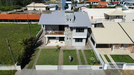 SOBRADO  Á 70 MTS PRAIA