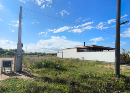 TERRENO EM ITAPIRUBÁ