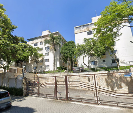 Excelente Localização !!