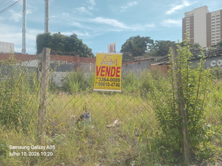 Terreno na Isaac Póvoas