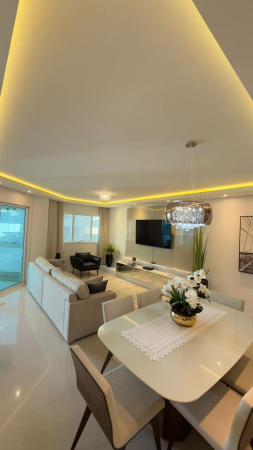Apartamento Mobiliado região central Meia Praia