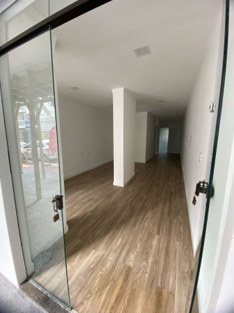 Linda sala comercial para Locação em Balneário Camboriú(SC)