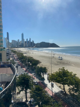 Apartamento para Locação anual na avenida Atlântica em Balneário Camboriú(SC)