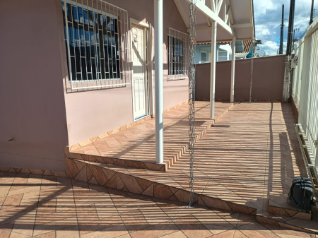 CASA COM EDÍCULA * GUARUJÁ LAGES