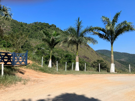 Chácaras 60 km de  Vitoria, escriturado  a partir de 170 mil Luxemburgo