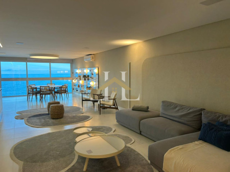 Apartamento pé na areia, top no Al Mare em Balneário Piçarras SC