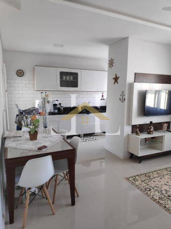 Seu Refúgio Perto da Praia: Apartamento Moderno e Sofisticado em Itacolomi, Balneário Piçarras!