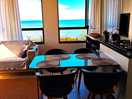 Apartamento Mobiliado com Vista Mar a 150m da Praia em Itajubá!